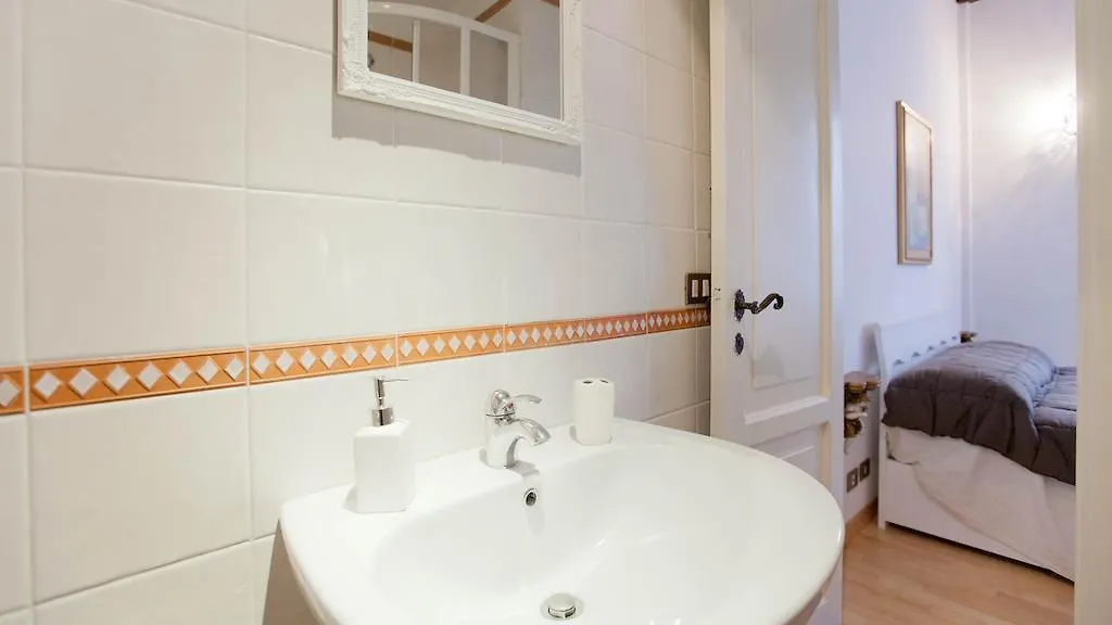 Rental In Rome - San Pio Apartment